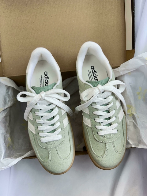 Gazelle - Pistachio Green