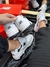 New balance preto e branco na internet
