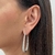 Argola Cravejada Hook - comprar online