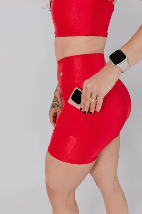 Short com Bolso Laiz Vermelho Intense Canelado - comprar online