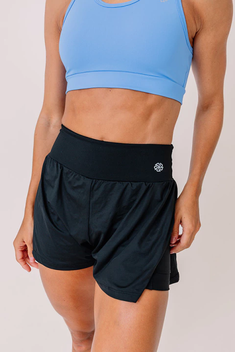 Short Duplo com Bolsos Letizia Preto - comprar online