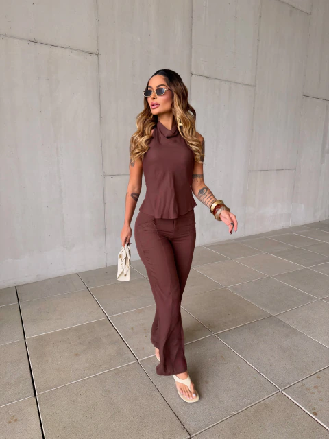Conjunto Laura