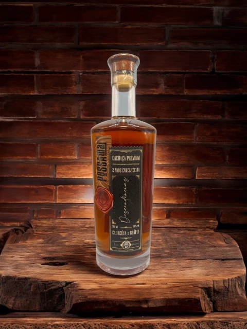 Possamai Cachaça Premium Linha Descendências - Luigi Possamai 700 ml - 40% vol