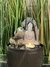 Fuente de Agua Buda Feng Shui con esfera de vidrio - 26 cm - Exclusiva con vela y luz led.