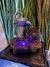 Fuente de Agua Feng Shui mini aljibe con luz multicolor 18 cm - Alma Regalos