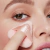 E.L.F Halo Glow Pinkie Puffs na internet