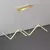 O Lustre Pendente Minimalista - Linea é a escolha ideal para quem deseja uma iluminação sofisticada e funcional. Com design clean e moderno, ele se integra facilmente a qualquer decoração, trazendo elegância e simplicidade ao seu espaço.