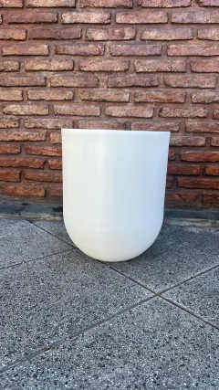 Salteña Rotomoldeada Lisa 42x35 - comprar online
