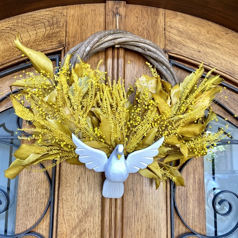 Guirlanda Cipó Folhas Amarelas Divino Branco - comprar online