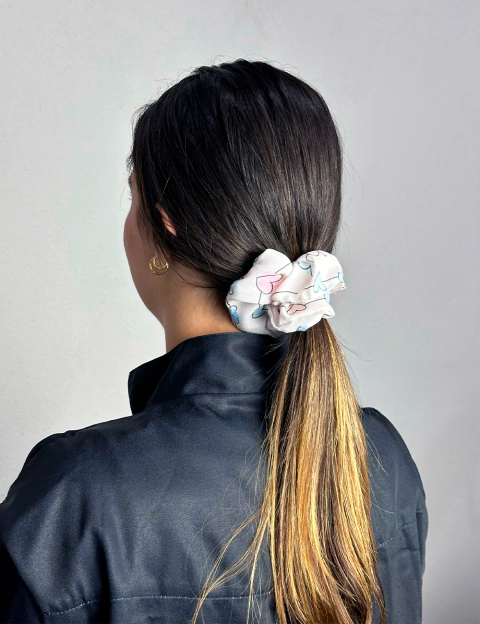 Kit 3 Scrunchie's (amarrador) para cabelo tamanho único - Estampas Sortidas - comprar online