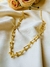 Colar Grampo Trabalhado Thassia G Folheado a Ouro 18K