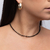 CHOKER BOLINHAS PRETAS na internet