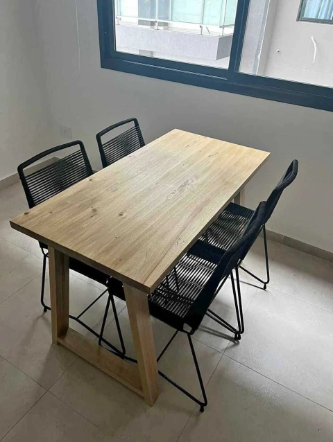 MESA DE COMEDOR - MODELO BASIC