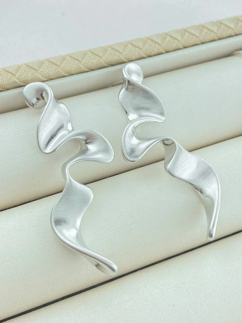 BRINCO ONDAS GEOMÉTRICO