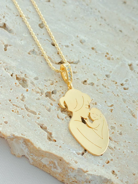 COLAR PINGENTE MÃE E FILHO FOLHADO A OURO