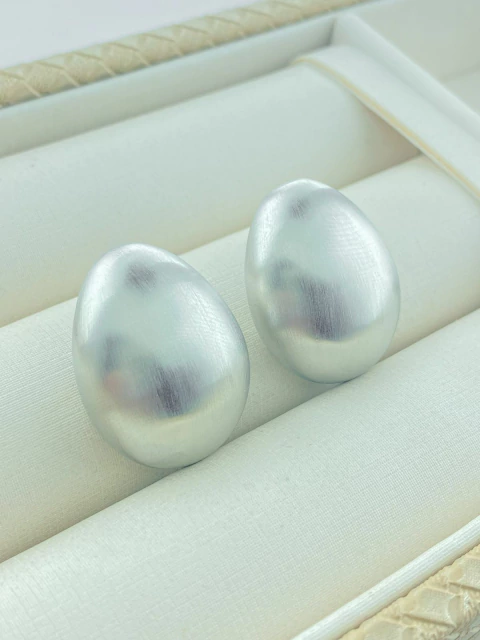 BRINCO ESFERA ACABAMENTO ACETINADO RODIO BRANCO