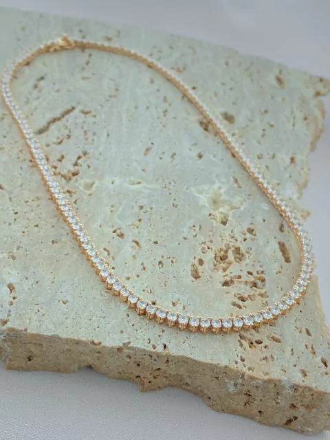 CHOKER RIVIEIRA 3 PONTAS CRISTAL TAMANHO M FOLHADO A OURO