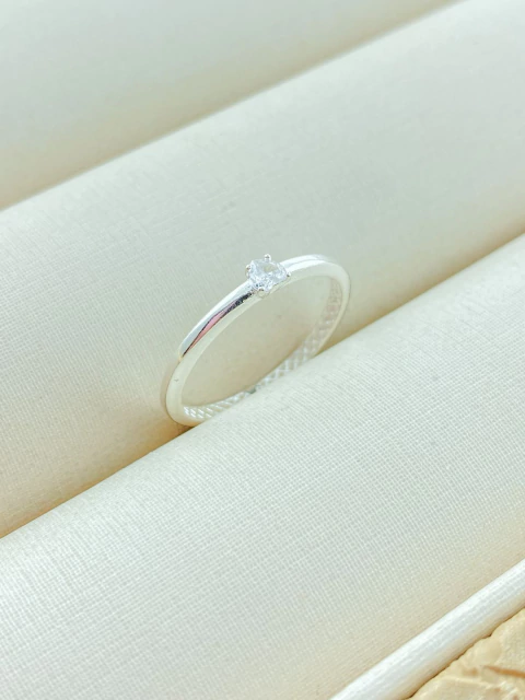 ANEL PONTINHO DE LUZ