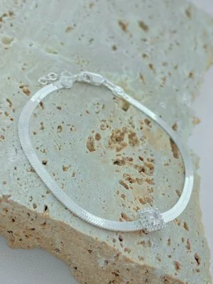 PULSEIRA COM PONTO DE LUZ QUADRADO CRAVEJADO EM PRATA 925