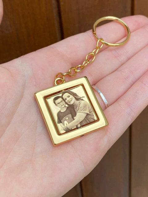 CHAVEIRO QUADRADO GIRATÓRIO