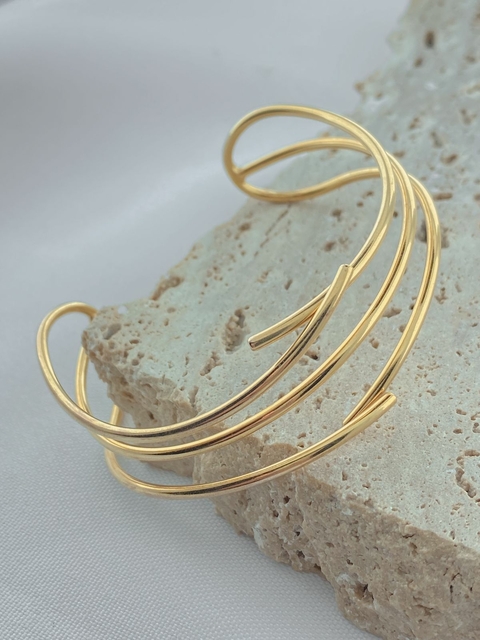 BRACELETE RIGIDO LINHAS CRUZADAS FOLHEADO A OURO