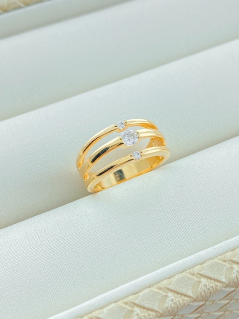 ANEL DOURADO COM PONTOS DE LUZ CENTRALIZADO FOLHADO A OURO