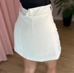 Shorts Saia Alfaiataria Off White - comprar online