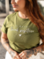 Camiseta Feminina Think Positive Verde Militar Uzzy Algodão - comprar online