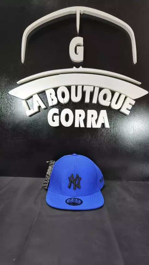 NY cerrada Azul y negra - comprar online
