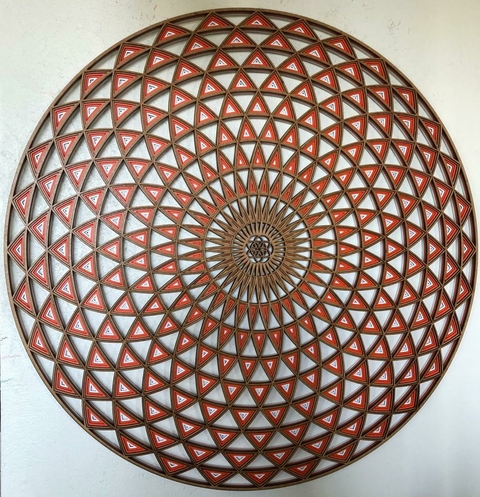 TORUS (BRANCO, LARANJA E VERNIZ)