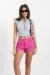 Short creep Boston en internet