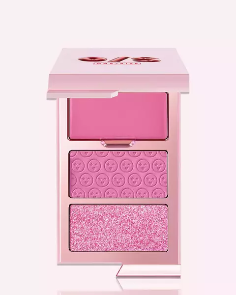 One Size - 3D Blush Trio Palette