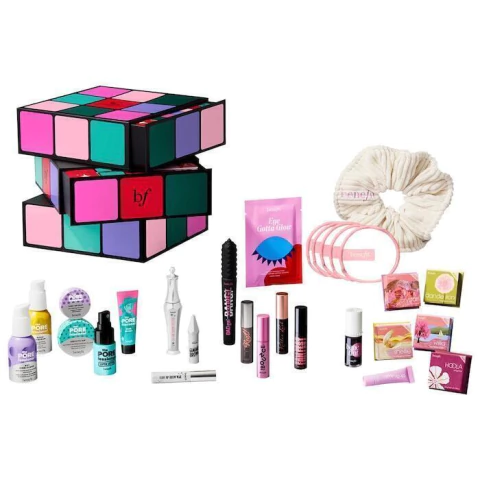 Benefit Cosmetics - Kit Calendário do Advento de Maquiagem Glam Cube de 24 dias