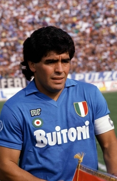 CAMISETA RETRO MARADONA NAPOLI 1986 + SHORT SUPLENTE MUNDIAL 94 DE REGALO