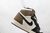Air Jordan 1 High Dark Mocha na internet