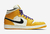 Air Jordan 1 Mid Lakers na internet