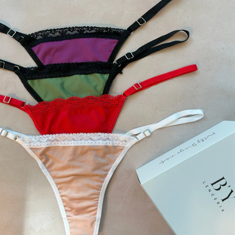 Less Sara x3 - comprar online