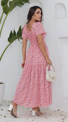 Vestido Pétala na internet
