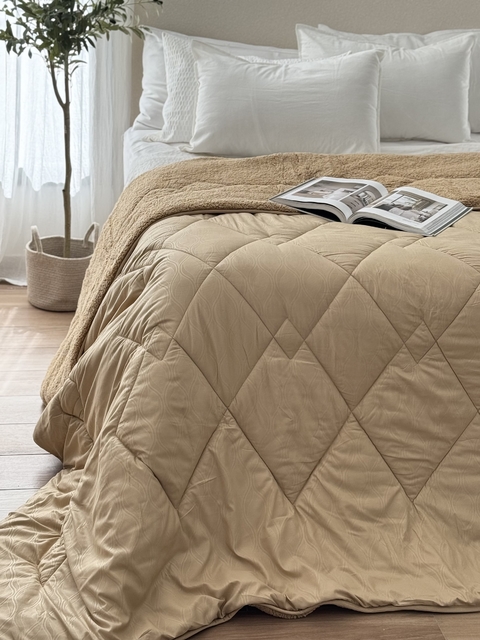Acolchado Corderito 1 1/2 Alaska - comprar online