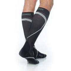 Meia de Compressão Para Corrida 3/4 Sigvaris Esportiva Performance Cor Preto 20-30 mmHg Unissex Ponteira Fechada - comprar online