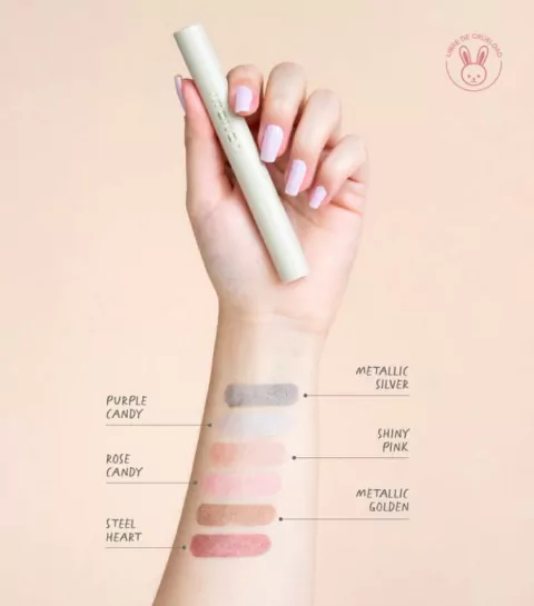 Sombras cremosas en barra Atenea