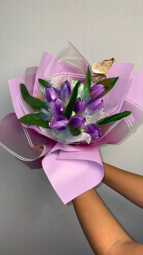 Ramo Tulipanes con luz led