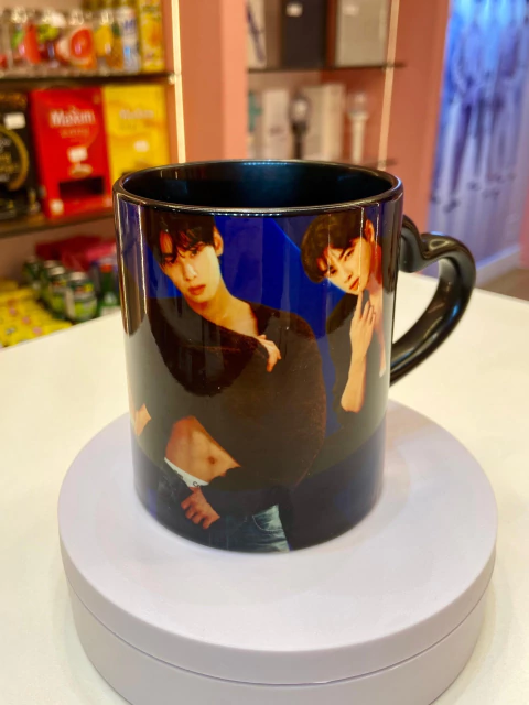 CANECA NA CAIXA CHA EUN-WOO [PRONTA -ENTREGA] - buy online