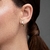 Brinco de Argola Articulada Oval Pequena Folheado a Ouro 18k - comprar online