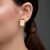 Brinco de Tubo Retangular Folheado a Ouro 18k - comprar online