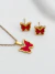 Conjunto Colar + Brinco Aço Inoxidável Borboleta Vermelha Folheado a Ouro 18K - Favorita Varejo