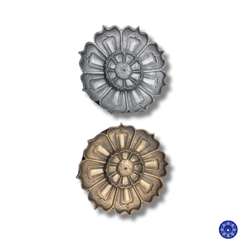 Incensário de Resina Flor Prata/Dourado 8cm