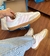 Adidas Samba OG rosa bebê na internet