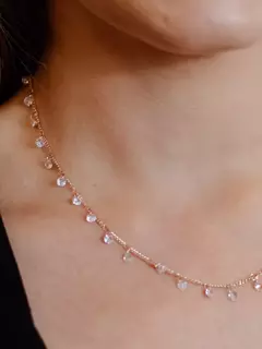 COLAR LINDY CRISTAIS CURTO - Hera Alianças