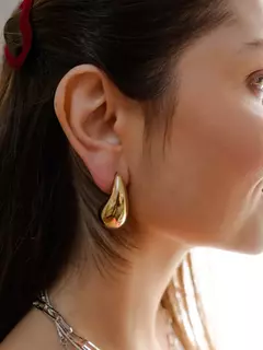 BRINCO GOTA ARANI - Hera Alianças